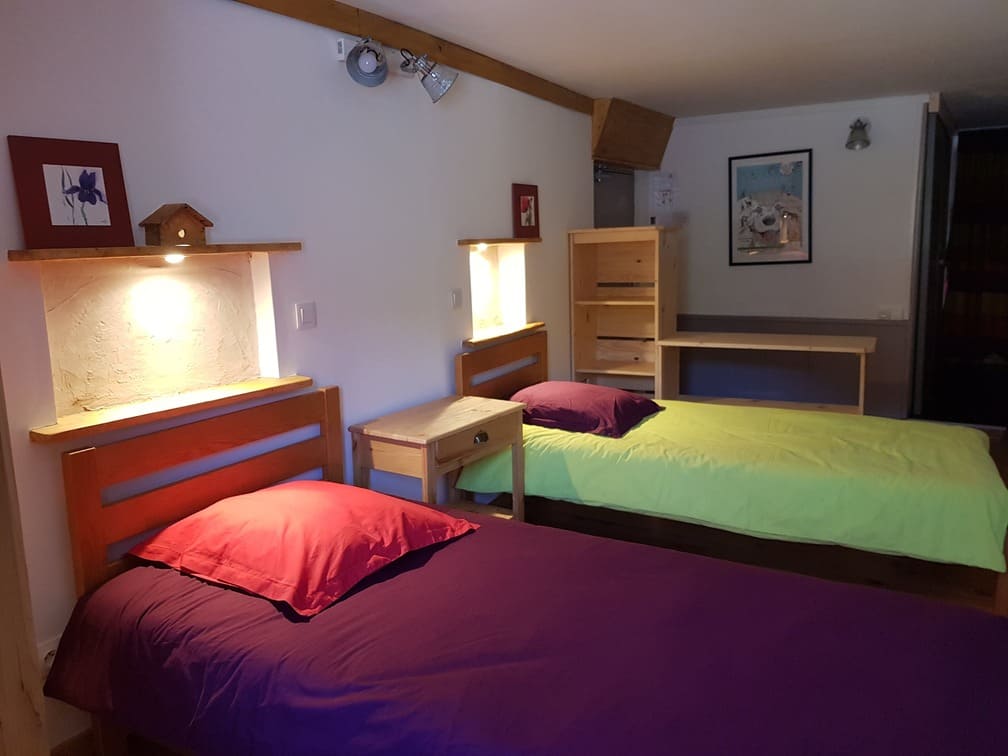 Gites Chambres Dhotes Drôme 26 Gîte de groupe, d'étape et de séjour La Sauvagine
