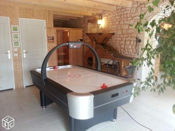 Gites Chambres Dhotes Charente-Maritime 17 GITE DE GROUPE 22 PERSONNES