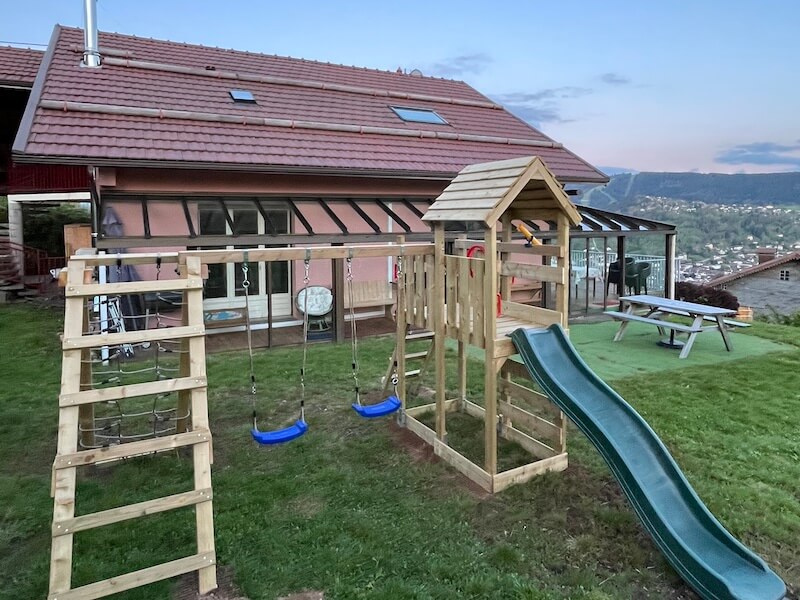 Gites Chambres Dhotes Vosges 88 Maison vue panoramique piscine intérieure 