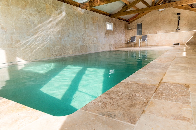 Gites Chambres Dhotes Calvados 14 Domaine 55 couch., piscine chauffée, grande salle