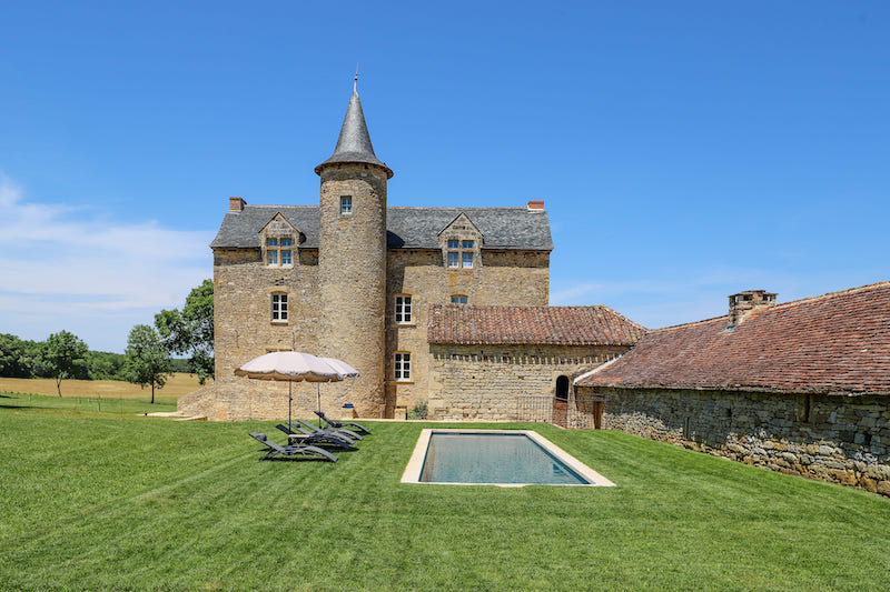 Gites Chambres Dhotes Tarn-et-Garonne 82 Château de Cambayrac avec piscine chauffée 