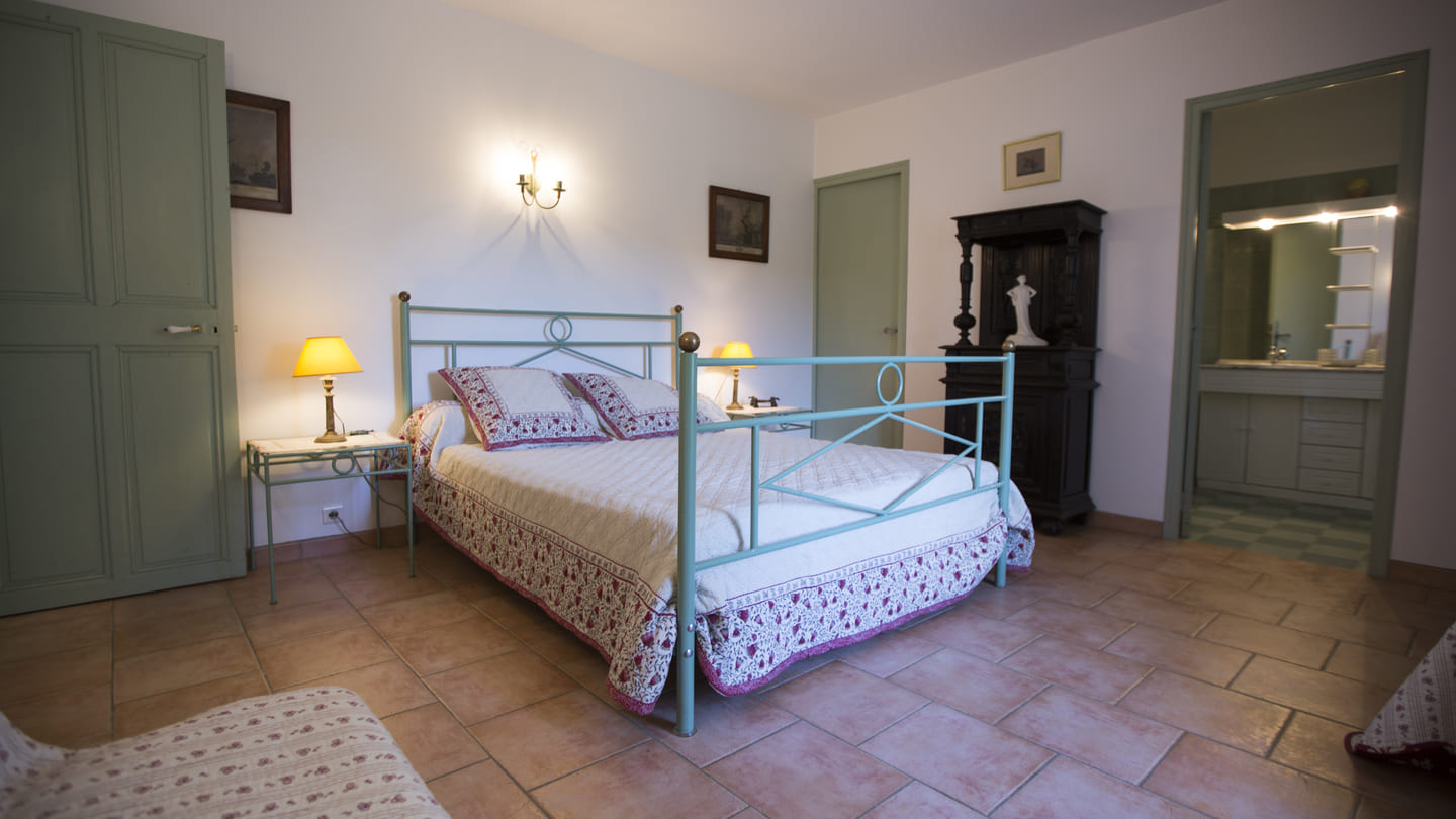 Gites Chambres Dhotes Vaucluse 84 Mas du grand saint julien