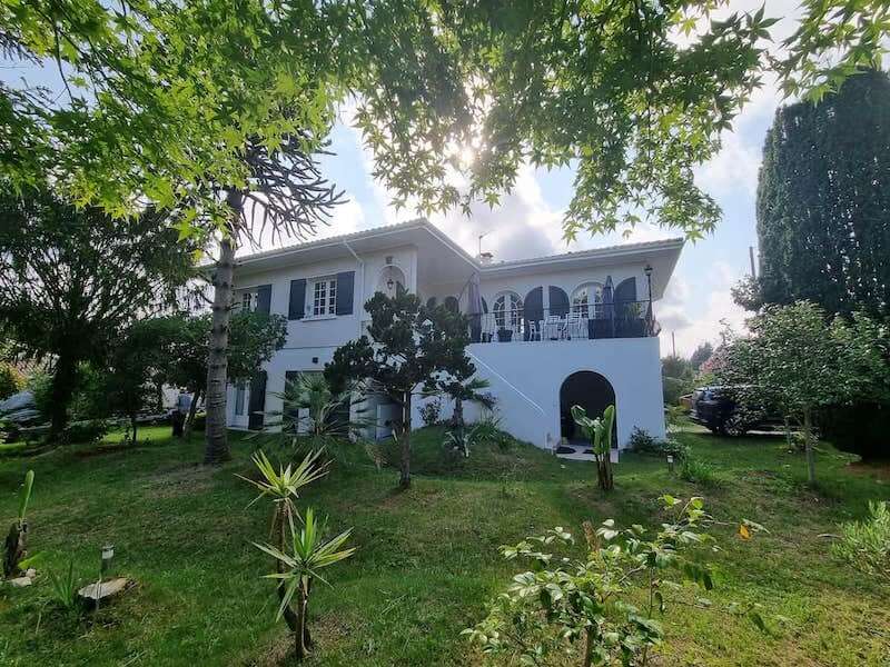 Gites Chambres Dhotes Gironde 33 Villa’ Tyno - 18 couchages