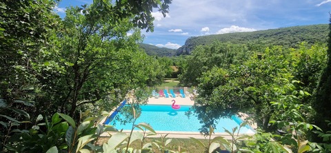 Gites Chambres Dhotes Ardèche 07 Gîte 6 chambres, 12 lits, piscine Sud Ardèche 