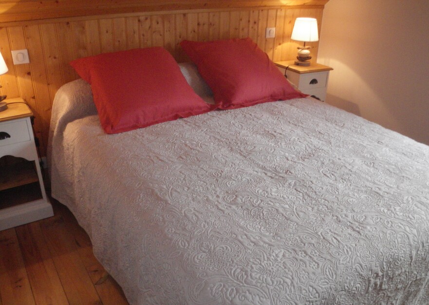 Gites Chambres Dhotes Hautes-Pyrénées 65 Proche d'Argelès-Gazost, gîte dans un moulin à eau